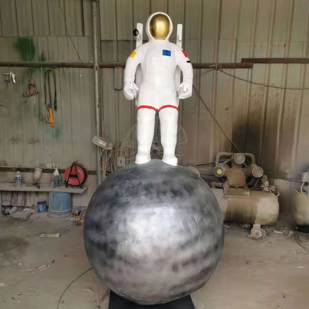 火箭雕塑摆件 创意仿真石雕雕塑 卫星太空人雕塑厂家 摆件雕塑