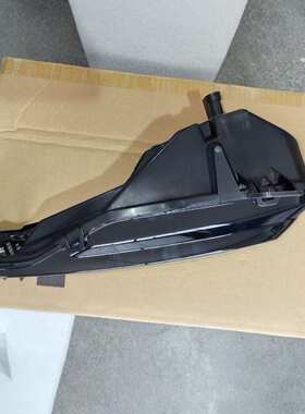 适用路虎16-20款极光前雾灯前杠灯 LED日行灯LR072646/LR072645