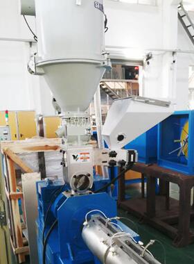 直供螺杆色母机备配料机注挤出全混59253色机设自动塑称重式色母