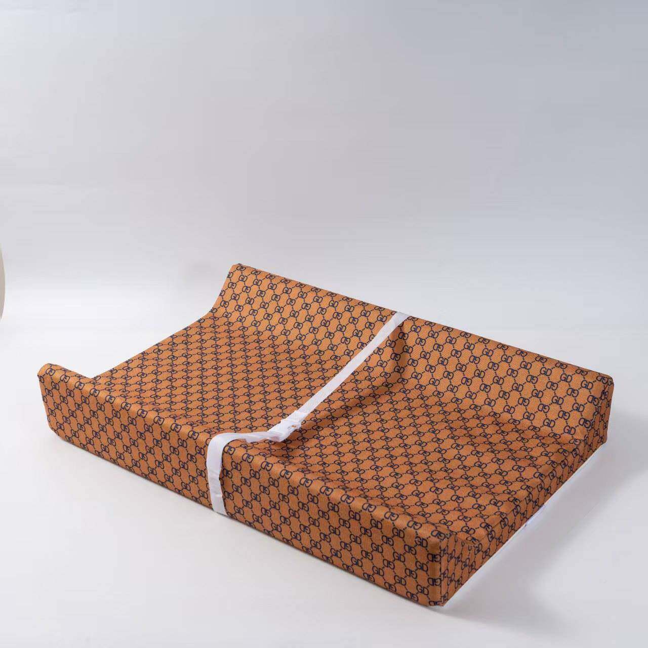 婴床垫110尿专布台垫子护理台布儿新生儿宝宝用换尿按摩安抚床可