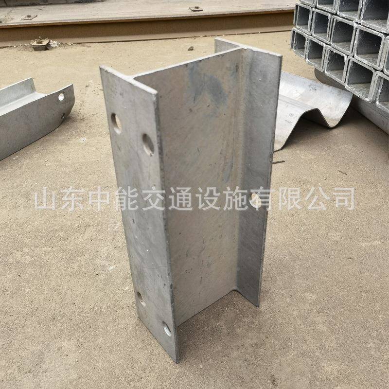 波公形护栏柱立H立型柱高速路防撞护栏立柱热H镀锌护栏H型立柱