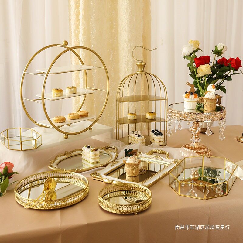 欧式金色婚礼甜品台展示架