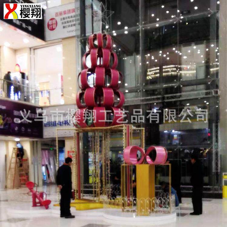 大型室内圣诞树商场节庆装饰灯光树铁皮镀锌板烤漆礼花蝴蝶结