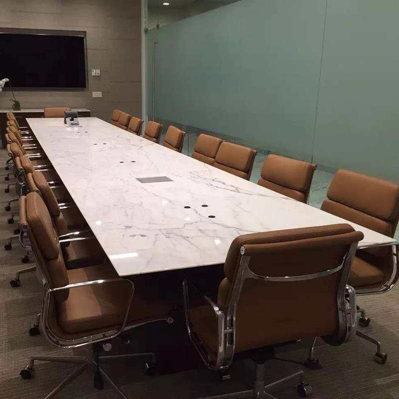 伊姆斯办公椅人体工学老板椅家用靠背升降转椅简约五金边条电脑椅