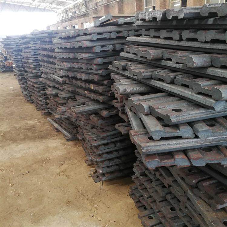 安装方便 外形尺寸小 绝缘轨距拉杆 设计合理 结构简单