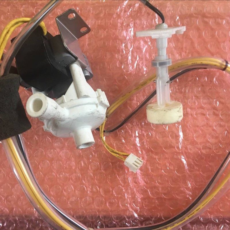 适用大金空调排水泵天花机排水泵空调排水泵PLD-12 浮子开关7Q29