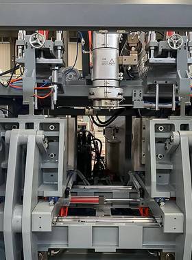 自动速高吹塑机110升全合抱单模头吹塑82283机0升堆码桶