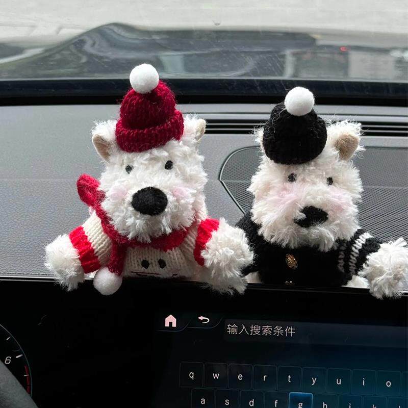 汽载车摆件中控公AKT台屏幕趴玩偶女士车内饰品西高地车趴装饰仔