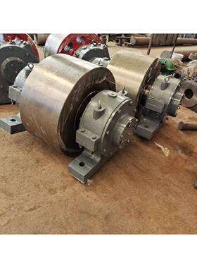 直径轴600回转窑托轮配厂家，KPS括回转窑拖轮包承座，轴件