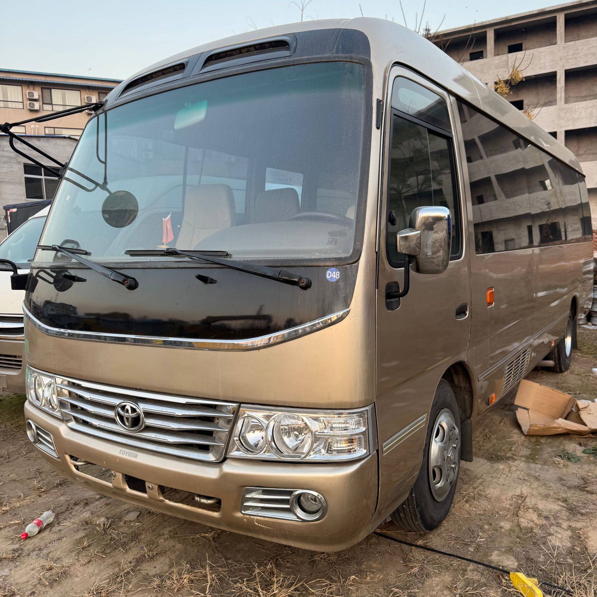 出口商务车19-23座中巴通勤车企业接送车豪华中型巴士考斯特客车