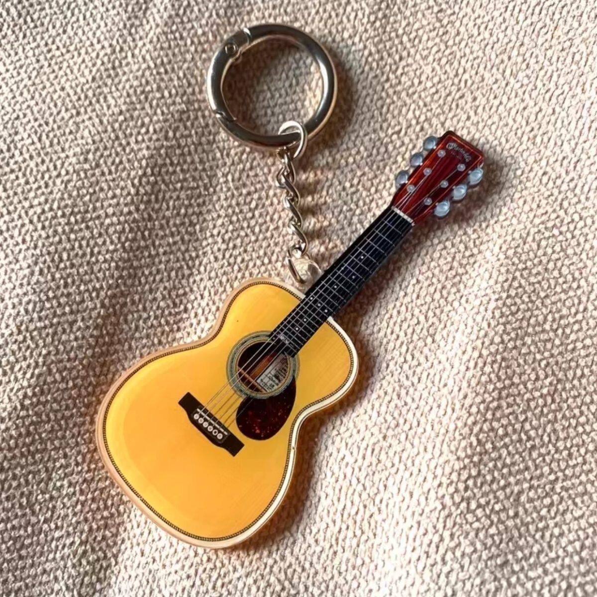 吉他乐器创意包包挂件钥匙扣亚克力礼品钥匙圈书包闺蜜礼物小提琴