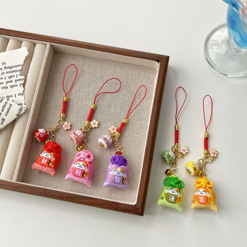 立体福袋招财猫陶瓷钥匙扣小巧可