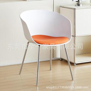 现代简约家用靠背餐椅舒适久坐带软垫小户型学习办公会议接待椅子