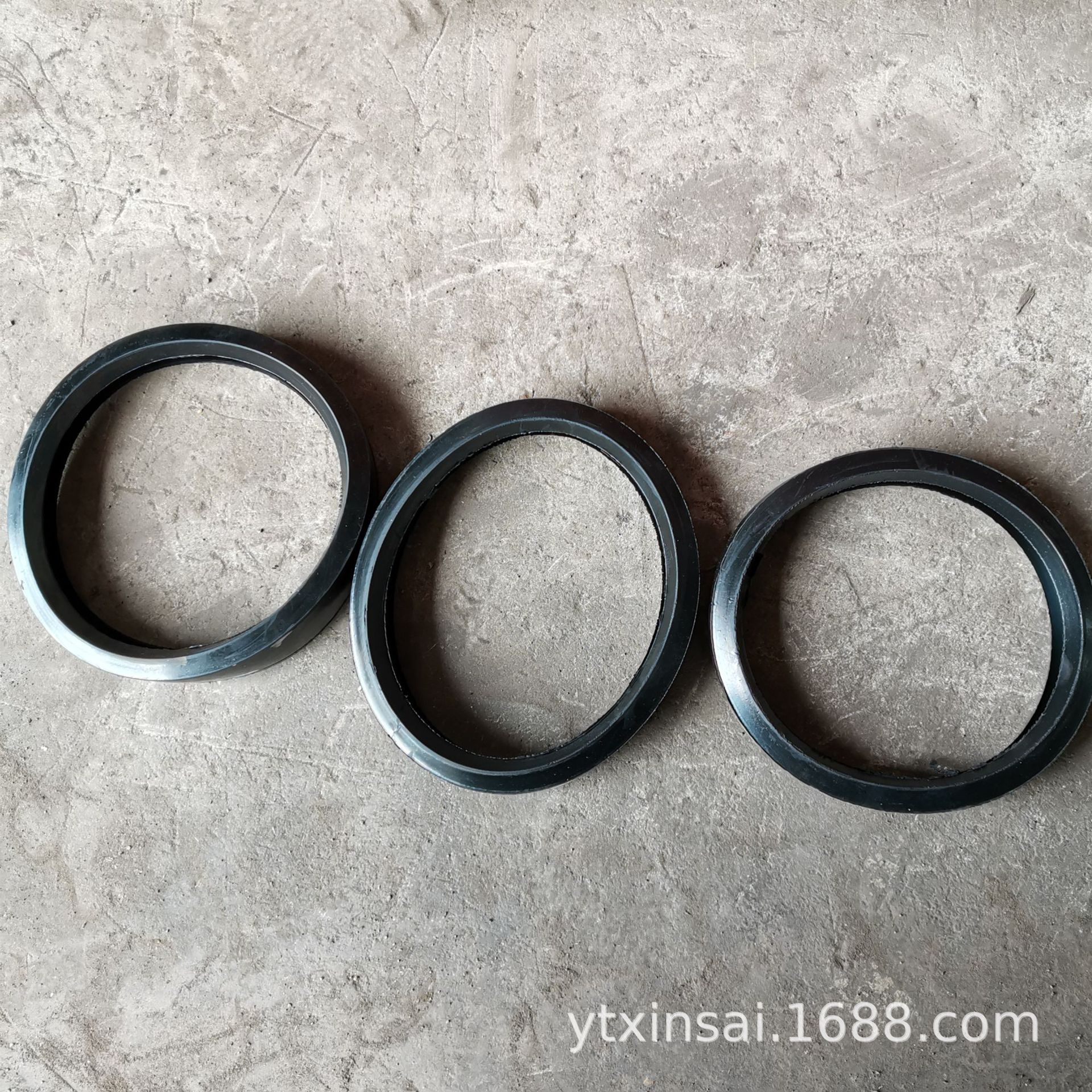 新赛机械地泵管卡胶圈清洗球