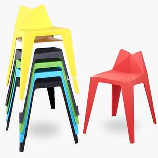塑料凳子彩色加厚成人家用餐椅餐桌凳子时尚创意餐厅等位椅子