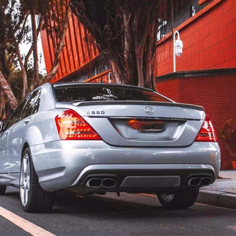 适用S级W221尾翼S300S350S400S550S65改装AMG顶翼碳纤纹