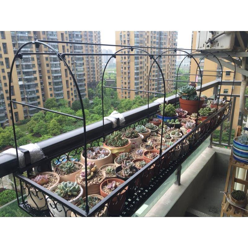 N5阳台栏杆铁艺花架悬挂式多肉防护栏雨棚花盆架子防雨防冻暖棚暖