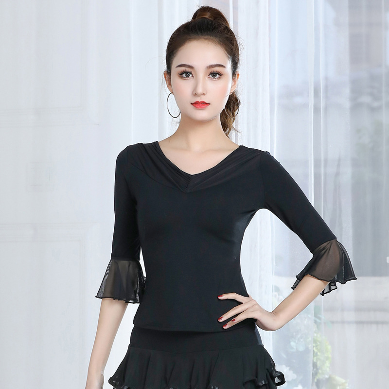 舞蹈练功服女成人新款形体训练黑色喇叭袖现代舞跳舞拉丁舞装上衣