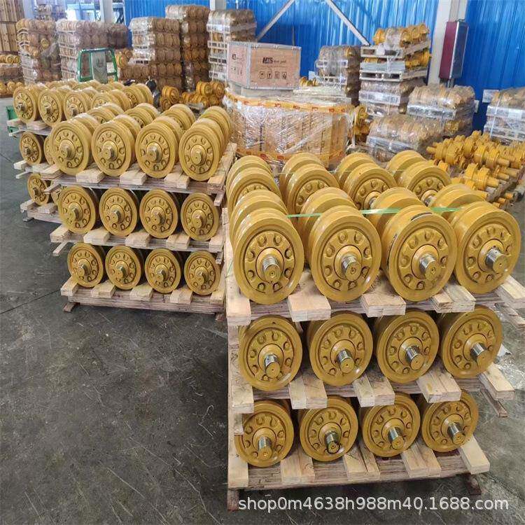 长期供应CAT推土机D8单双边支重轮四轮一带