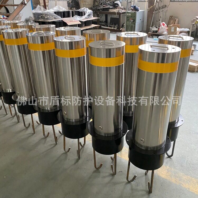盾标防护现货生产219直径可拆卸移动挡车路桩学校道路警示防护桩
