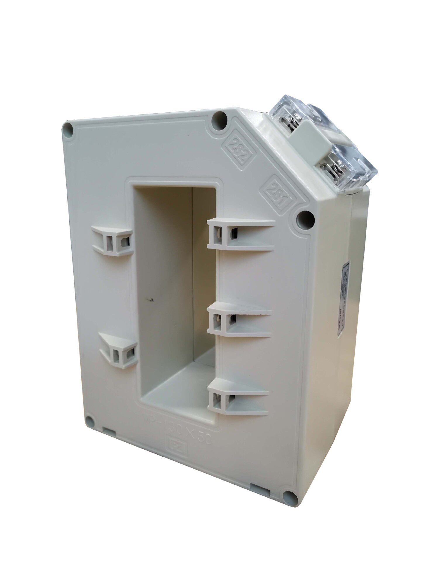 低压配电保护系统用保护测量电流互感器AKH-0.66/MP-60*50300/5