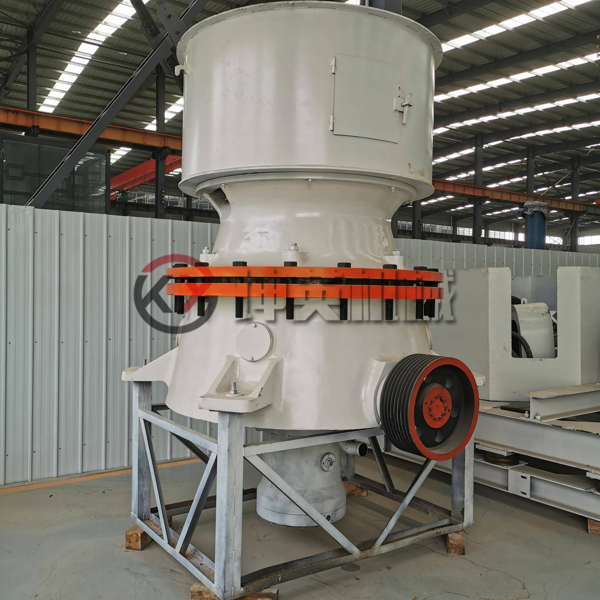 昆明单缸圆锥式破碎机厂家鹅卵石圆锥式破碎机弹簧式圆锥破碎机