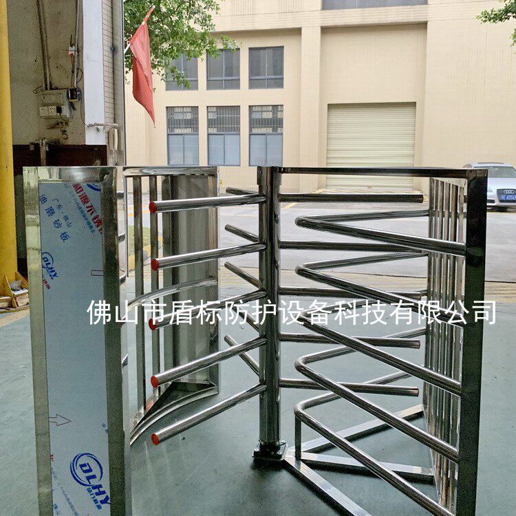 盾标防护单向门贵州沈阳南京景区车站火车站超市不锈钢门禁旋转门