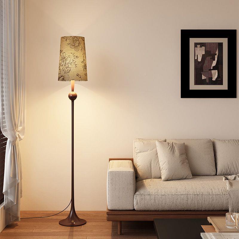 245现卫士地灯客厅复古风沙发代旁后边简约氛围落灯卧室床头立式