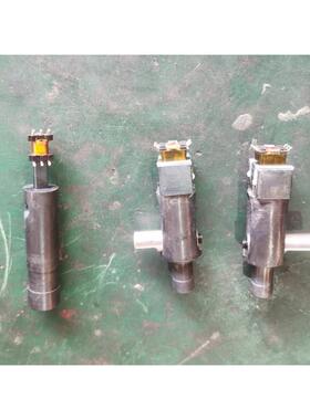 8.3变压器自动包胶机治具夹具EE13变压器磁芯包胶机磁芯治具夹具