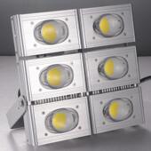 LED亚集成防雨户外球场泛光50W300W明YM TGD G铝材高亮广告牌工程