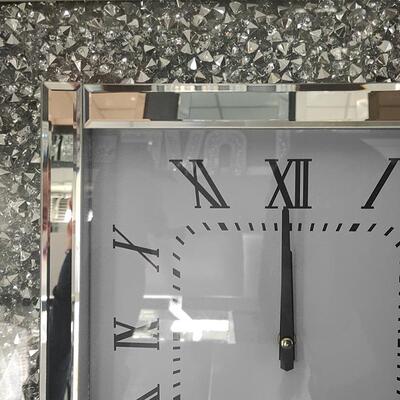 威斯厅客卧室装饰壁钟HK096贴墙璃中太尼阳机芯玻镜面碎钻挂钟