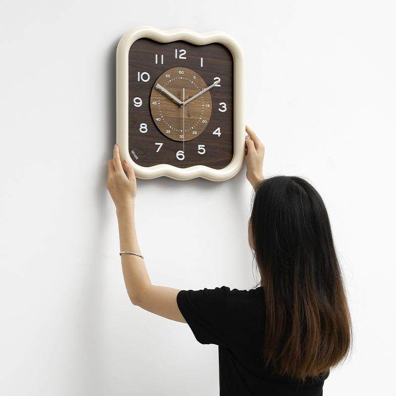 wozoo现代简约挂m钟尚客厅家意用时大TYOS401气创复古时钟表挂墙,家居饰品,挂钟,淘宝优惠券,粉丝福利购,淘宝优惠卷
