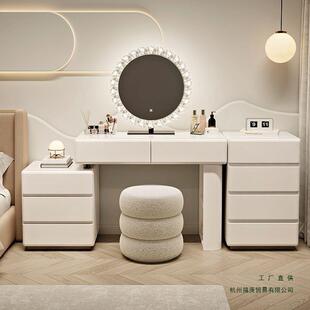 新法式 轻FM7655S7奢 奶卧油风室家居梳妆台现代风斗柜化一体妆桌款