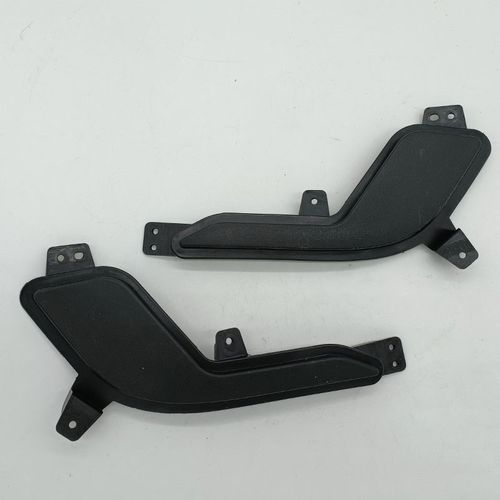 金彭V8电动汽车轿车后保险杠雾灯框装饰罩假灯罩装饰盖后杠黑色