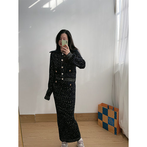 英杰2024SP秋季新款法式小香气质翻领花色针织套装240272