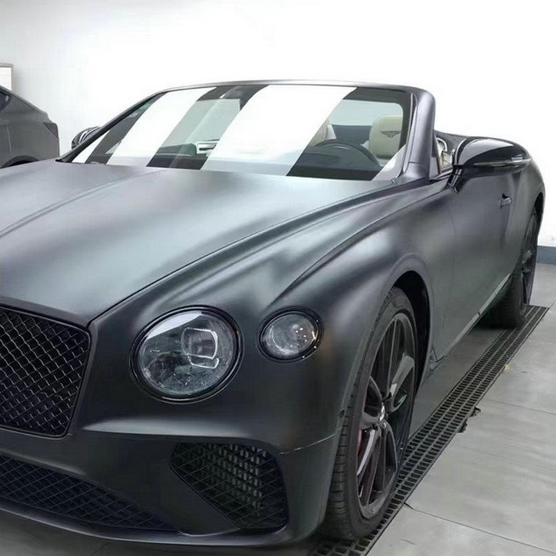 磨汽车哑黑改IUQ贴膜超亚黑砂黑车身膜整色车改光装外饰贴膜厂家