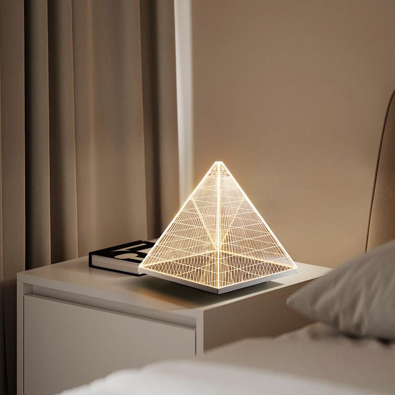 现代简约金字塔装饰台克灯AXO摆件2轻奢金亚属夜灯205爆款力台灯
