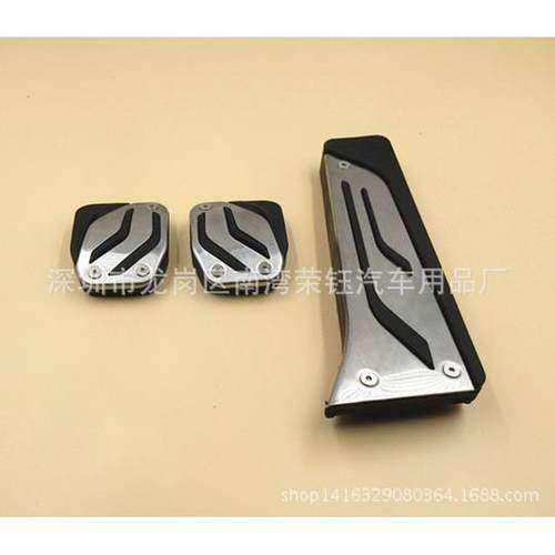 适用于：E46、E60、E92、E93、X1、X3、X4、X5、X6Z4油门踏板