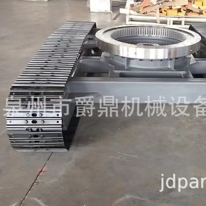 设计制造8吨可旋转液压履带行走光伏钻机底盘回转马达XH底梁总成