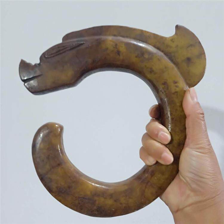 古玩玉器工艺品杂项收藏岫玉仿古(做旧红山玉龙)颜色随机