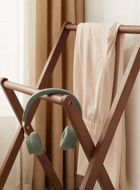 落th$*&yfg挂地挂衣临架矮床头简易折睡觉时小型租房衣裤收叠纳衣