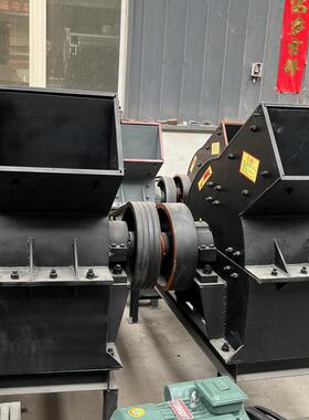 小煤粉型鹅OCZ卵石制砂机混砂凝土水泥块碎打机移动式矸石粉碎机