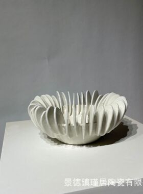纯手工异形陶瓷艺术摆件手工捏花边拼接创意白色果盘、软装家居