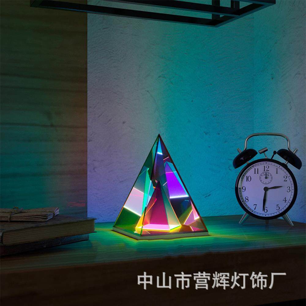 桌面台灯金字塔立体客厅卧室装饰夜灯幻彩氛围创意USB魔方小夜灯,纺织面料/辅料/配套,纺织机械配件,淘宝优惠券,粉丝福利购,淘宝优惠卷