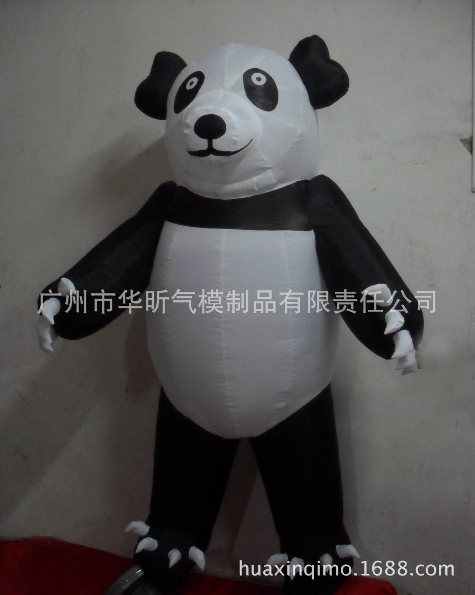 广州气模动物世界熊猫仿真卡通活动卡通吹气可行走互动广告