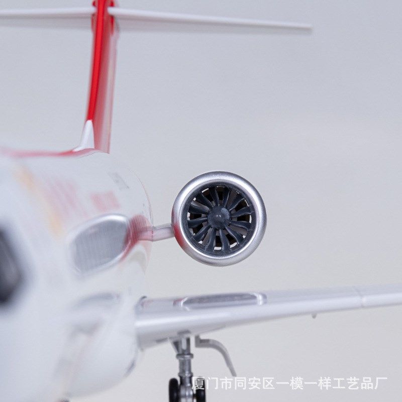带轮子带灯47cm成都航空ARJ21客机飞机模型商飞仿真拼装民航摆设