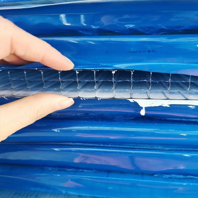 潍坊阳光板 工厂房顶棚高透光率采光板 湖蓝色静音阻燃阳光房PC板