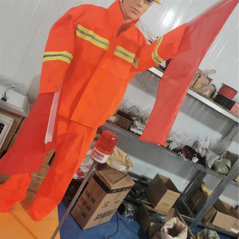 太阳能仿真指挥员假人高速公路道路施工摇旗安全员太阳能保通人