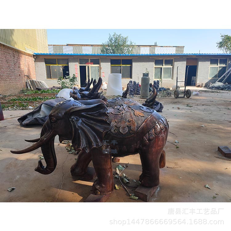 厂家生产铜大象雕塑大型铜雕动物批发小象工艺品摆件酒店门口大象