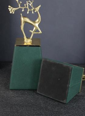 LHJ代家居客厅创意饰品关现梅花玄鹿摆件酒柜装现饰轻奢摆件货